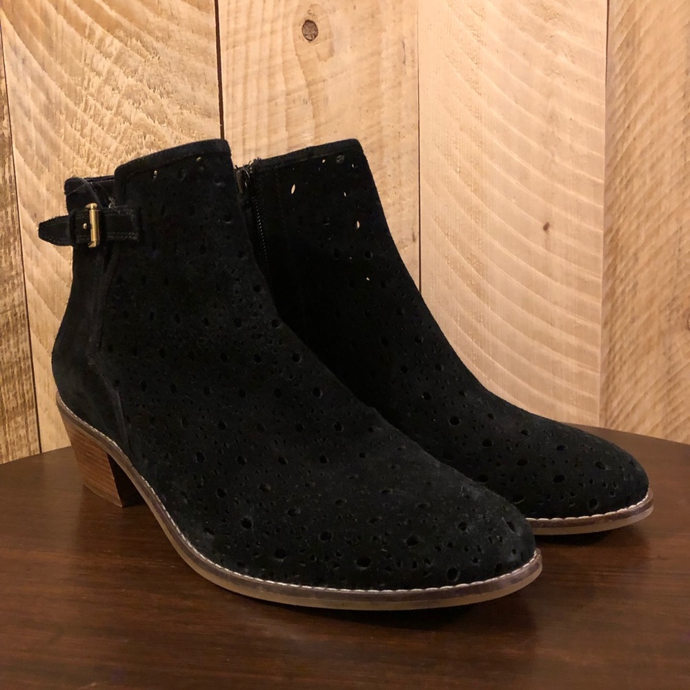 COLE HAAN Cut Out Design Suede Booties Size 9 1/2